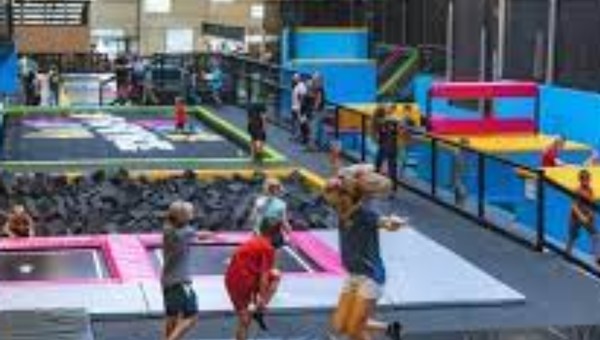 Trampoline jumping at B-Bounce