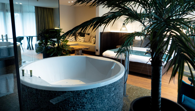 Lagoon suite