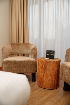 Comfort room - new furniture 3